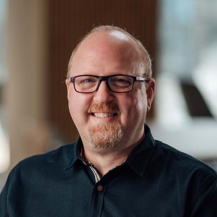 Headshot of Matt Cloke.